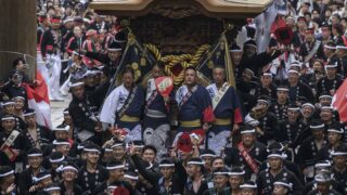 鳳だんじり祭り宮入の写真アルバム